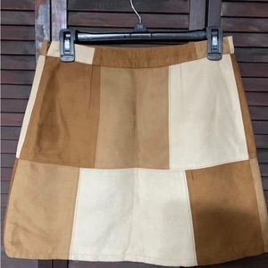 Size 5 hollister  feels like suede!